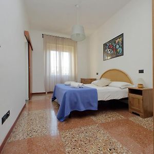 Silvano's Home In Rome